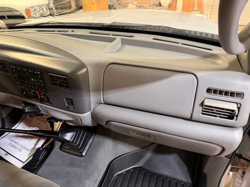 Used 2003 Ford F350 XLT AWD/4WD image 45
