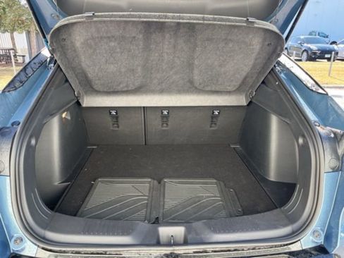 Used 2025 Buick Envista Sport Touring w/ Experience Buick Package image 6