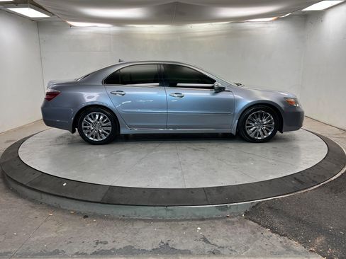 Used 2011 Acura RL image 6