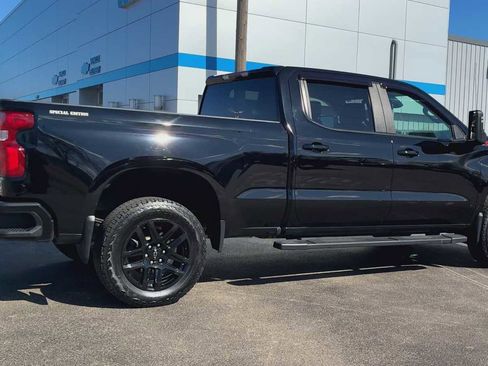 Certified 2022 Chevrolet Silverado 1500 RST image 4