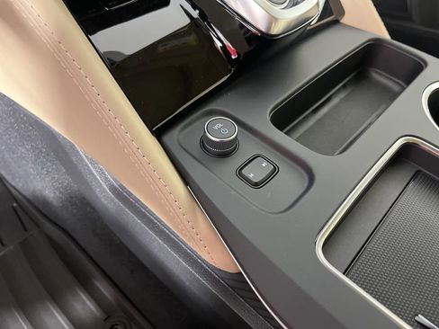 New 2026 Acura MDX w/ Advance Package AWD/4WD image 37