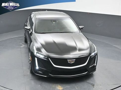 Used 2023 Cadillac CT5 Sport RWD image 10