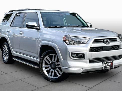 Used 2022 Toyota 4Runner TRD Sport RWD image 3