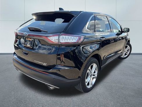 Used 2018 Ford Edge Titanium w/ Equipment Group 301A AWD/4WD image 4
