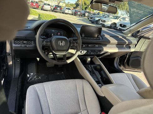 Used 2024 Honda Accord EX image 35