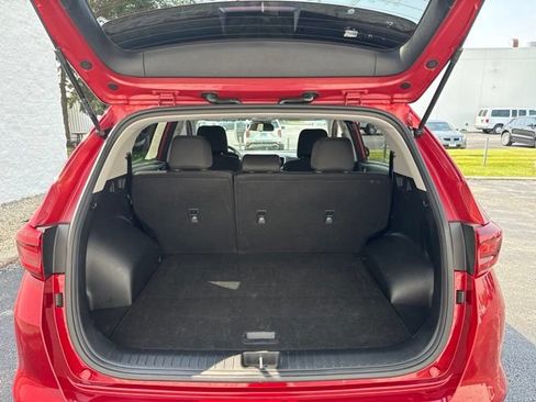 Used 2022 Kia Sportage LX FWD image 7