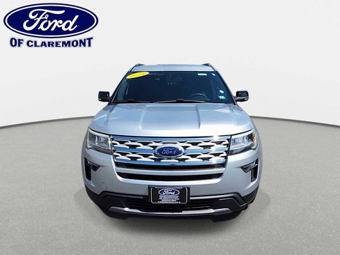 Used 2018 Ford Explorer XLT w/ Equipment Group 201A AWD/4WD image 3