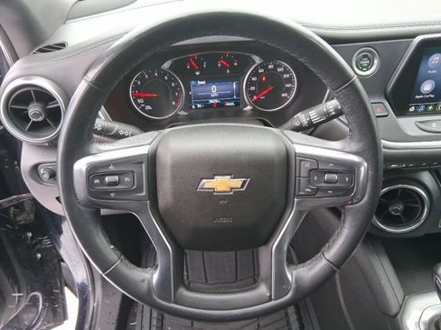 Used 2020 Chevrolet Blazer LT image 13