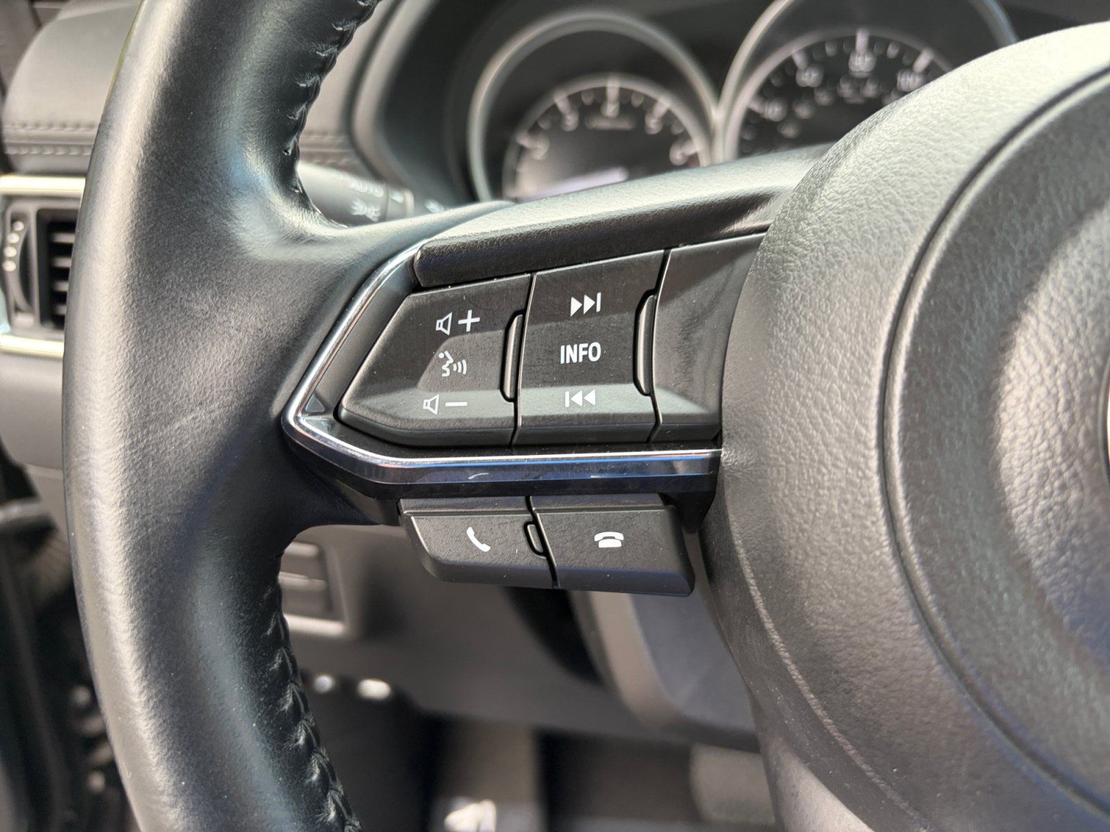 Used 2020 MAZDA CX-5 Touring AWD/4WD image 15