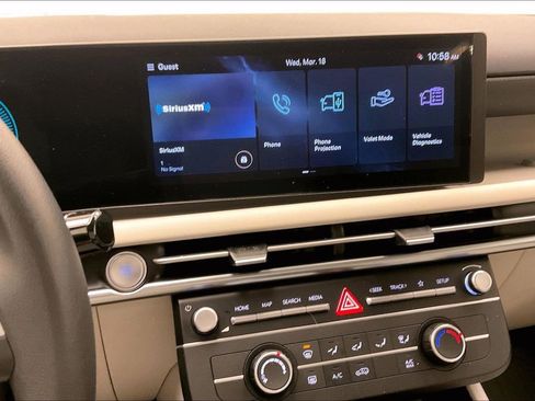 Certified 2026 Hyundai Tucson SE image 5