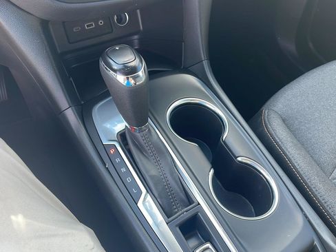 Used 2021 Chevrolet Equinox LT w/ LPO, Blackout Package image 12