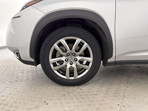 Used 2016 Lexus NX 200t FWD w/ Premium Package image 11