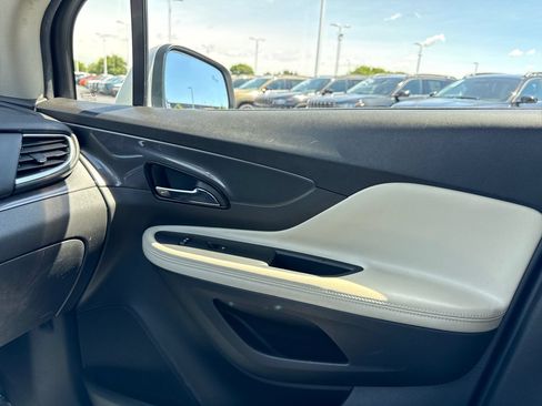 Used 2020 Buick Encore Preferred w/ Safety Package FWD image 30