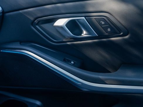 Used 2026 BMW 330i Sedan image 14