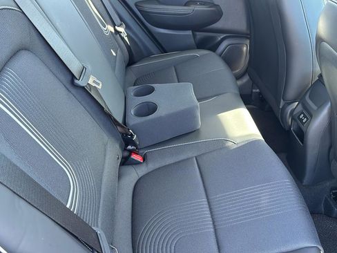 New 2024 Hyundai Venue Limited image 24