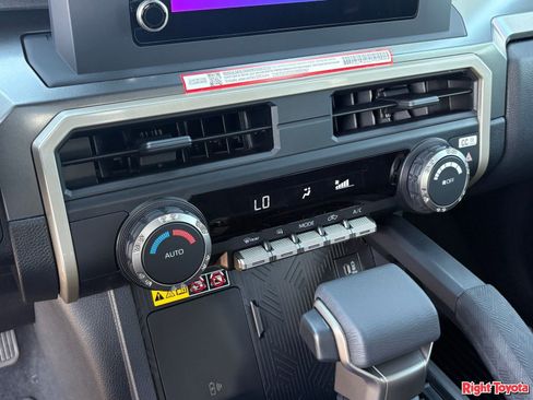 New 2026 Toyota Tacoma SR5 AWD/4WD image 21