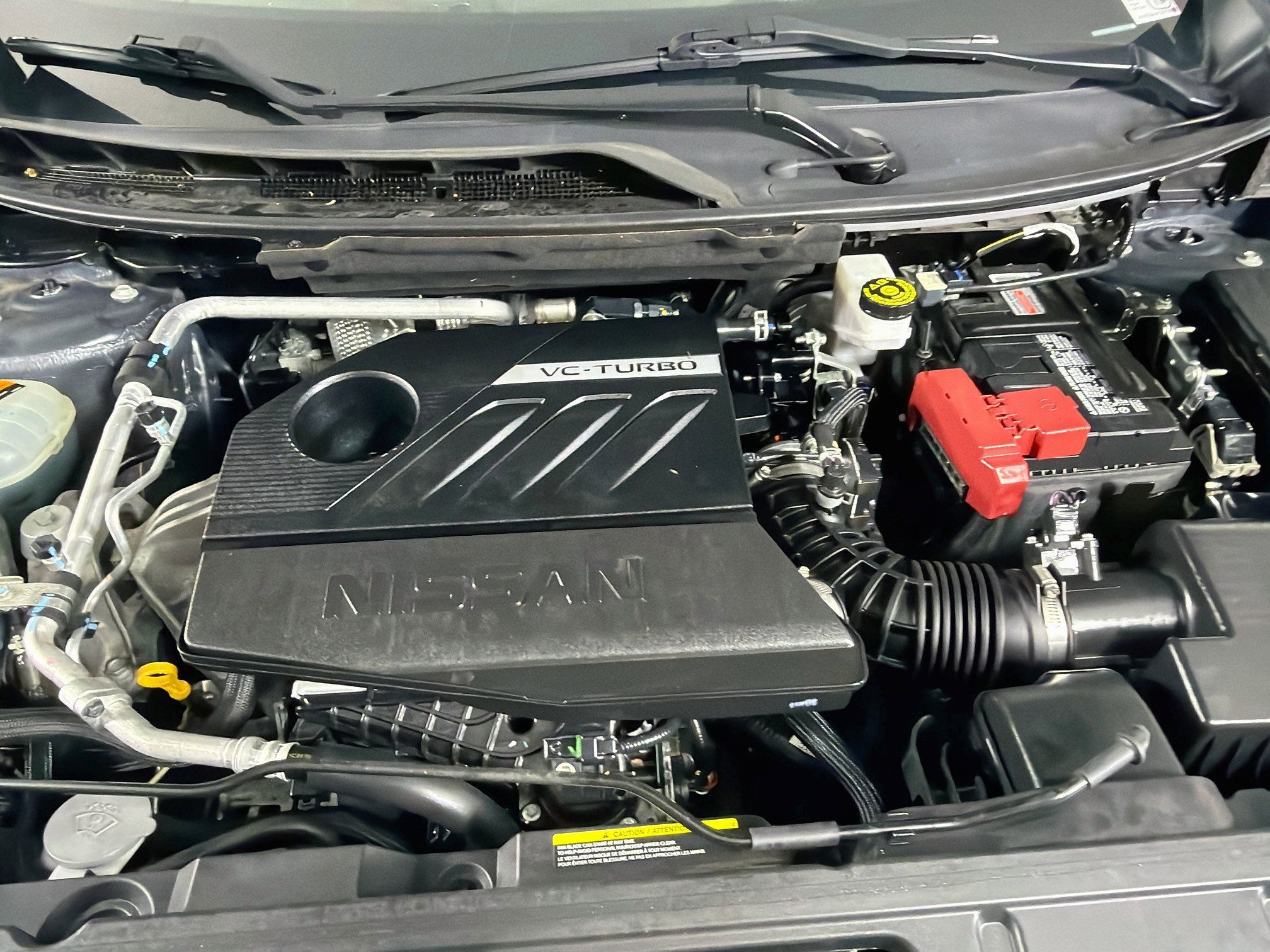 Used 2023 Nissan Rogue S FWD image 31