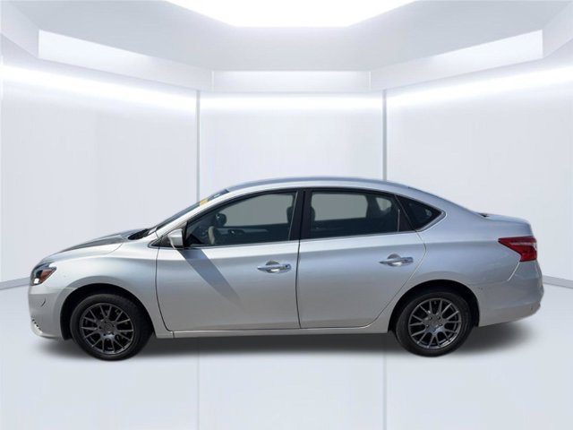 Used 2016 Nissan Sentra S FWD image 10