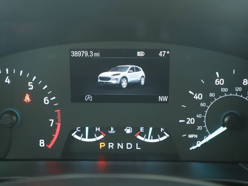 Certified 2022 Ford Escape SE w/ SE Sport Appearance Package image 10