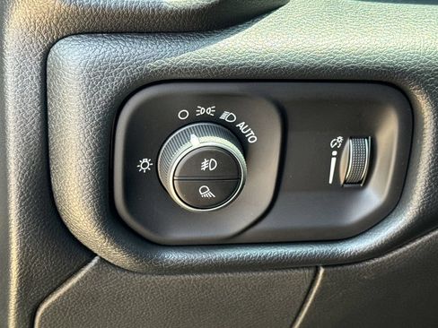New 2026 RAM 3500 Tradesman AWD/4WD image 22