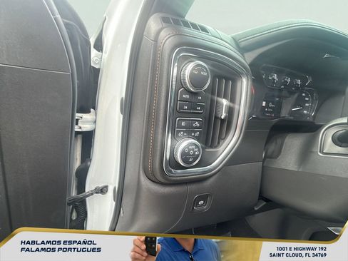 Used 2020 GMC Sierra 1500 AT4 w/ AT4 Preferred Package AWD/4WD image 15