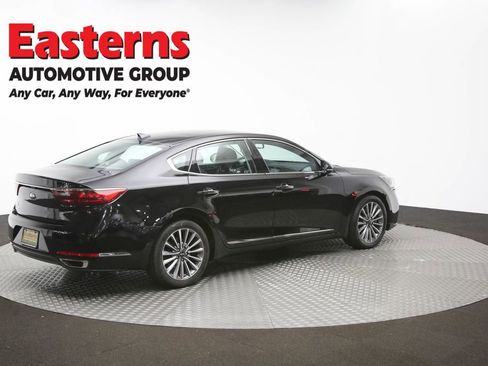 Used 2019 Kia Cadenza Premium image 43