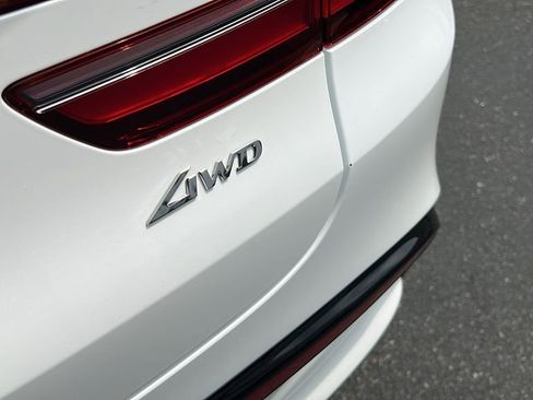 New 2026 Genesis GV80 3.5T e-SC image 19