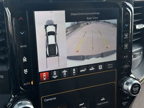 Used 2024 RAM 3500 Limited w/ Towing Technology Group image 21