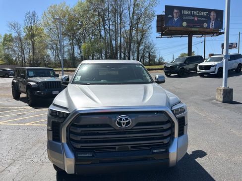 Used 2024 Toyota Tundra Limited image 3