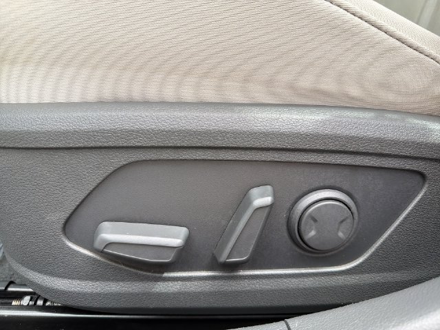 Used 2025 Hyundai Sonata SEL FWD image 34
