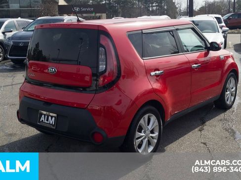 Used 2015 Kia Soul + image 6
