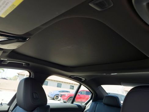 New 2026 BMW 330i Sedan w/ Convenience Package RWD image 9