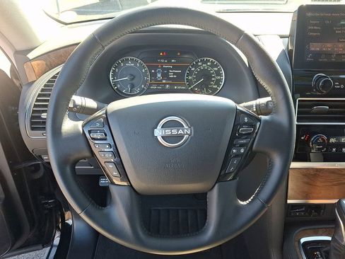 Certified 2022 Nissan Armada SL w/ Captain's Chairs Package image 19