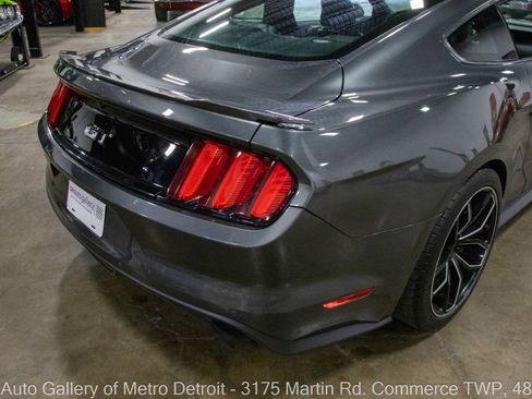 Used 2017 Ford Mustang GT Premium RWD image 15