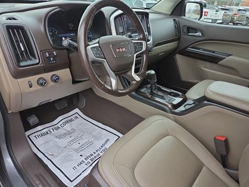 Used 2020 GMC Canyon SLT w/ Driver Alert Package image 17
