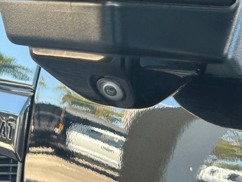 Used 2022 Ford F250 Lariat w/ Tremor Off-Road Package image 19