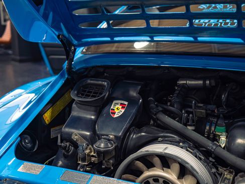 Used 1995 Porsche 911 GT3 RS image 36