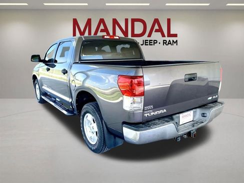 Used 2012 Toyota Tundra 4x4 CrewMax w/ Tow Pkg image 7