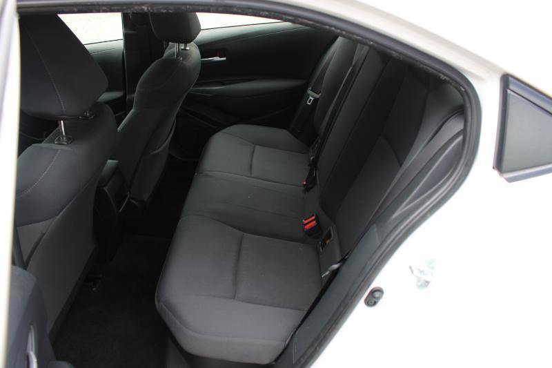 Used 2021 Toyota Corolla LE FWD image 13