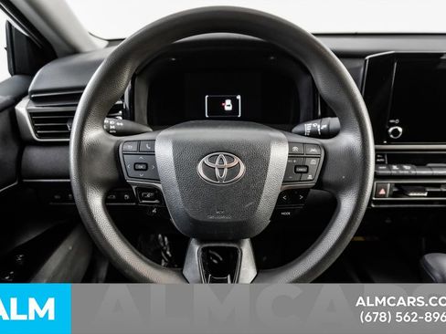 Used 2025 Toyota Camry LE image 24