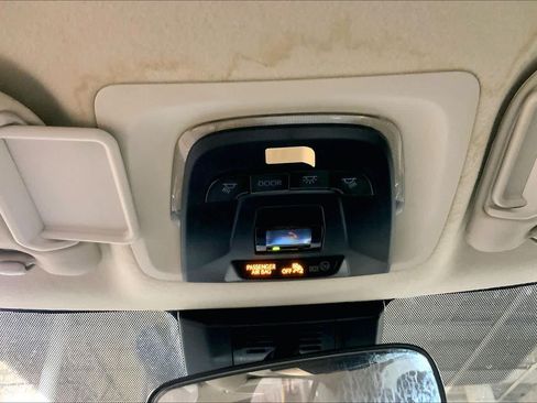 Used 2024 Toyota Corolla LE FWD image 34