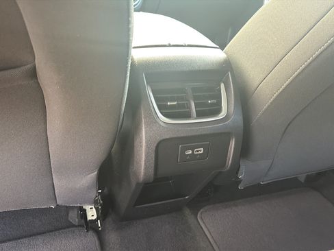 Used 2020 Chevrolet Blazer LT FWD image 25
