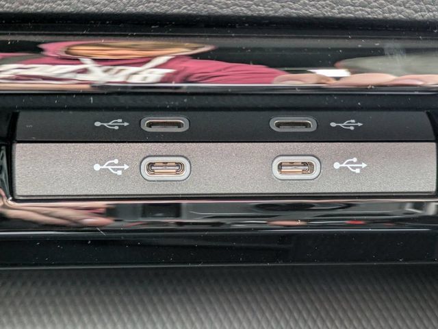 New 2026 Volkswagen GTI SE FWD image 22