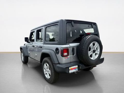 Used 2019 Jeep Wrangler Unlimited Sport S AWD/4WD image 4