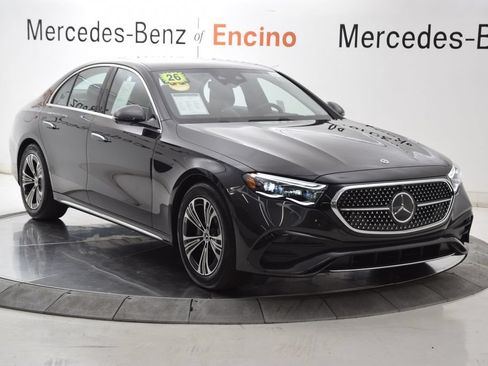 Used 2026 Mercedes-Benz E 350 4MATIC Sedan image 8