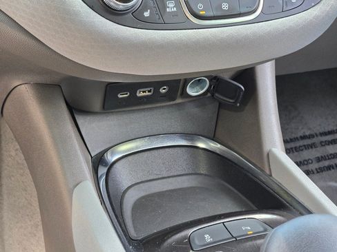 Certified 2025 Chevrolet Malibu LT FWD image 28