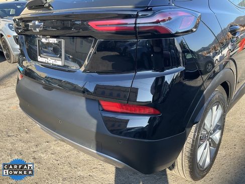 Used 2022 Chevrolet Bolt EUV LT w/ Convenience Package image 76