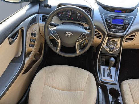 Used 2013 Hyundai Elantra GLS w/ Preferred Pkg FWD image 14