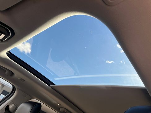 Certified 2023 Jeep Grand Cherokee 4WD 4xe image 33