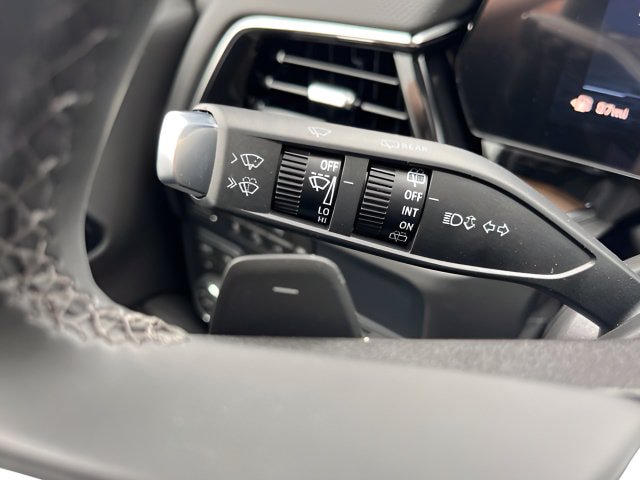 New 2026 Chevrolet Tahoe High Country AWD/4WD image 16
